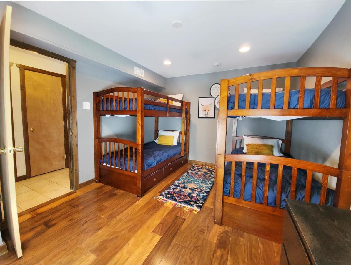 Firepit, Bbq, Ac, Indoor Pool, King Bed, Self Check In, Indoor Fireplace, Free Amenities Сasa de vacaciones *